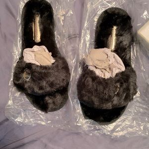 Michael Kors faux fur slippers Black size 10 BNIB